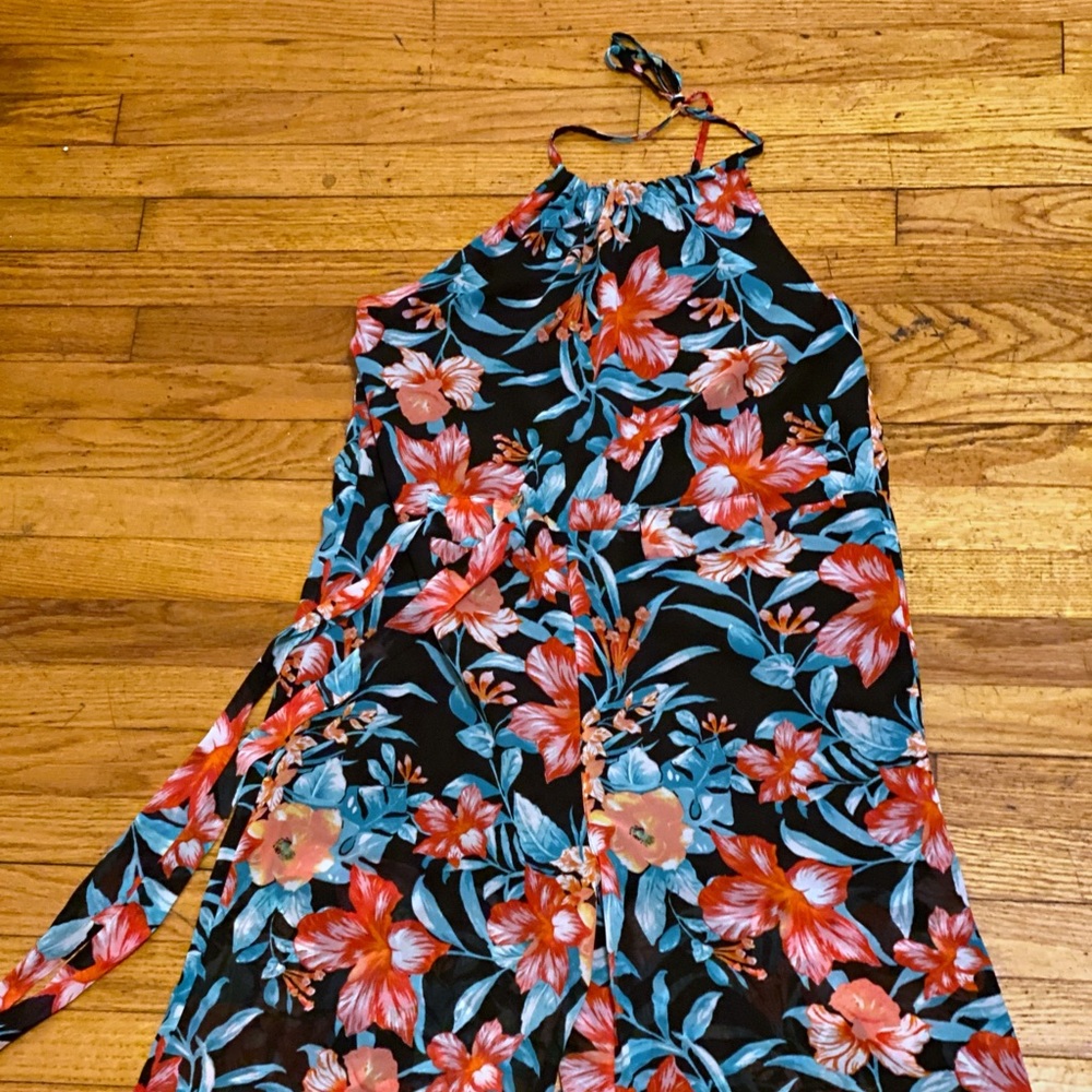 NEW FOREVER 21 FLORAL JUMPSUIT 🌸🌸🌸